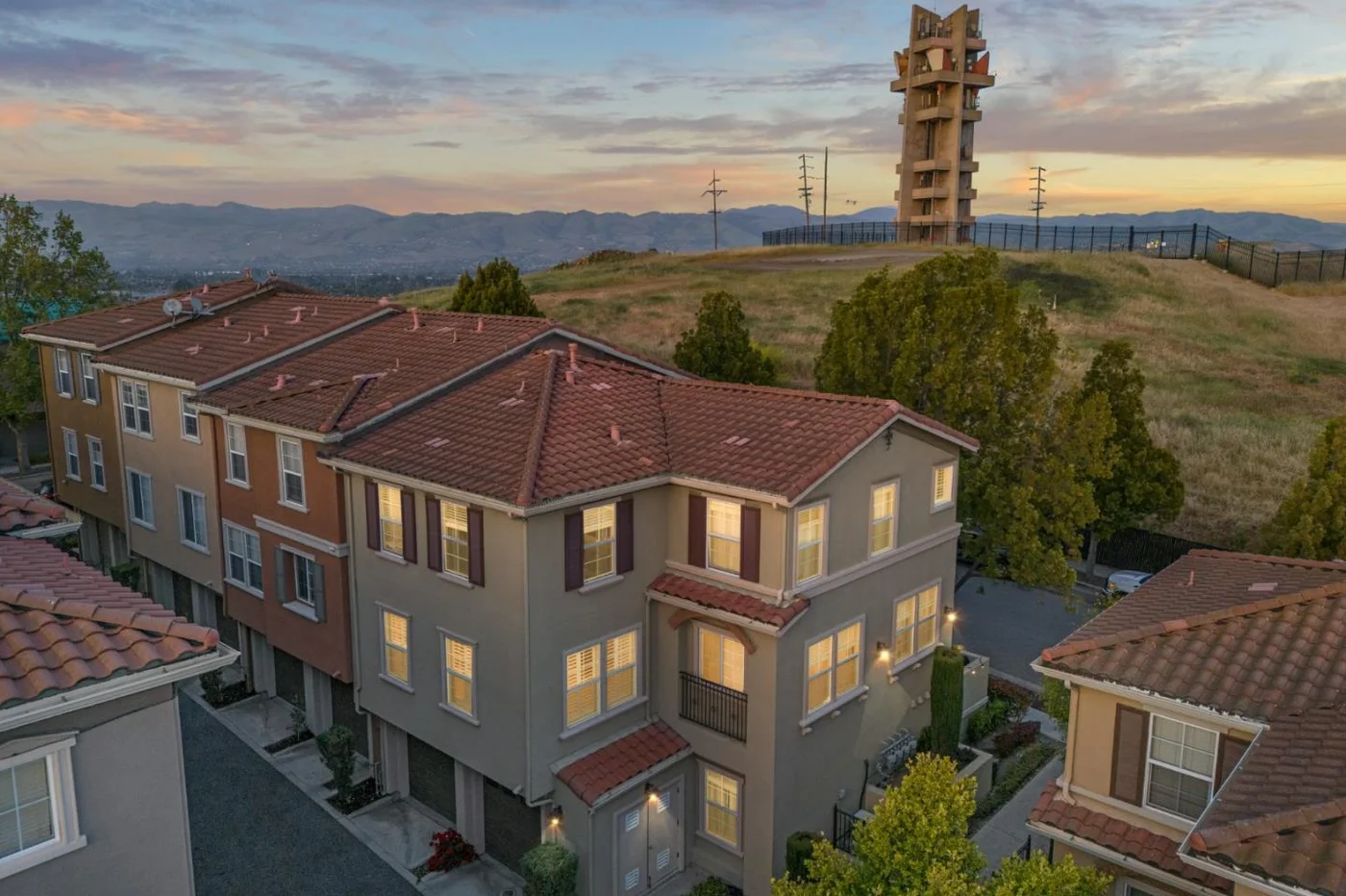 2985 Saint Florian Way, San Jose